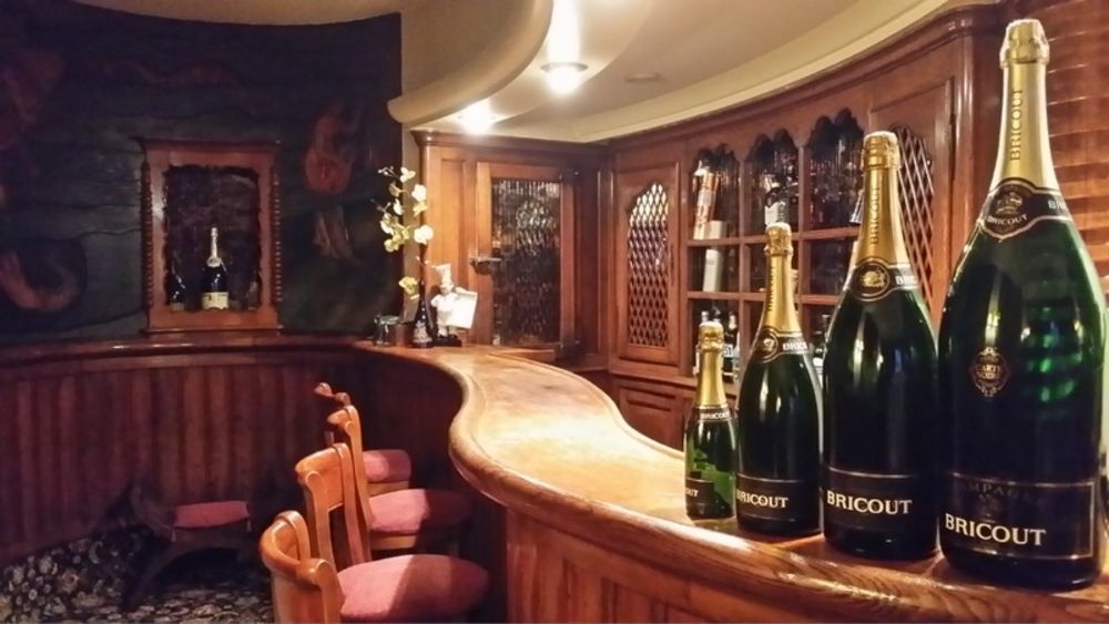 � vendre  Propri�t�/ch�teau S�zanne (51120)