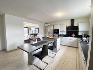  Maison � vendre 4 pi�ces 110 m�