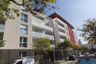  Appartement � vendre 3 pi�ces 69 m�