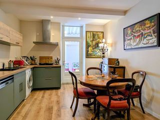  Immeuble � vendre 6 pi�ces 175 m�