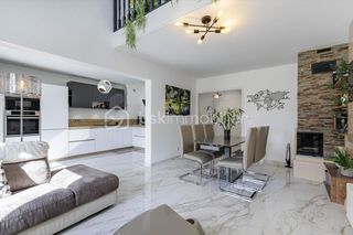  Duplex/triplex � vendre 7 pi�ces 138 m�