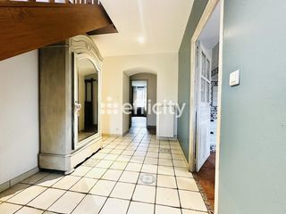  Maison � vendre 8 pi�ces 225 m�