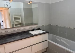  Appartement � vendre 3 pi�ces 65 m�