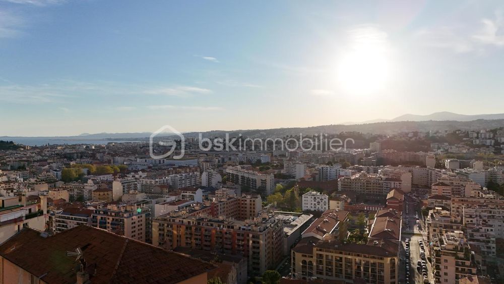 � vendre  Duplex/triplex Nice (06300)
