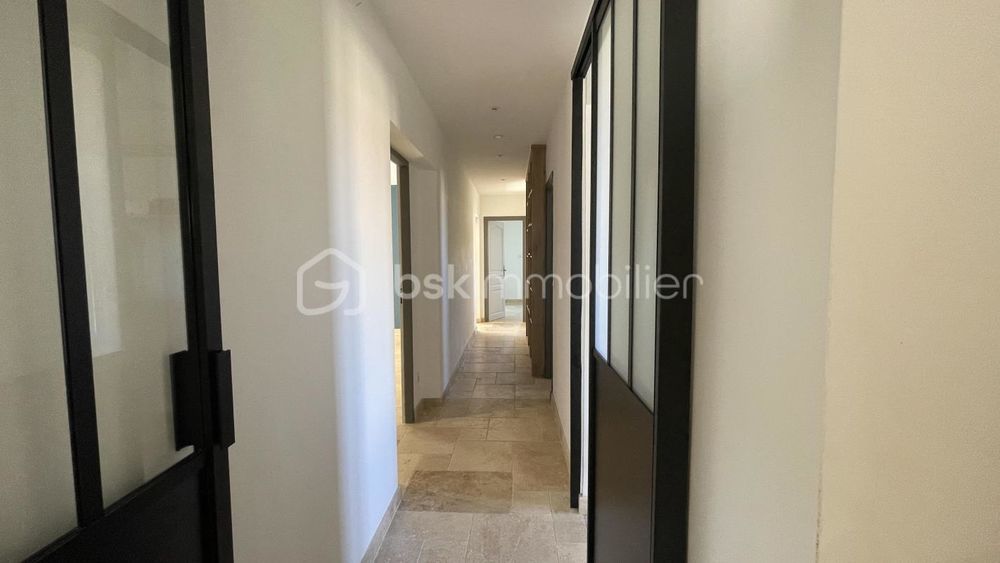 � vendre  Propri�t�/ch�teau P�zenas (34120)