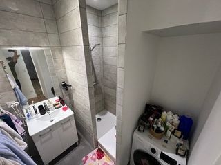  Immeuble � vendre 3 pi�ces 401 m�