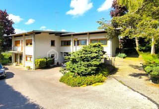  Maison � vendre 8 pi�ces 361 m�