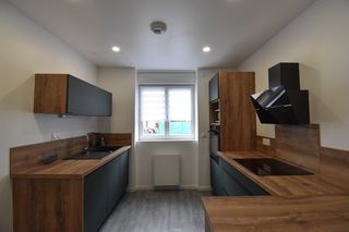  Appartement � louer 3 pi�ces 79 m�