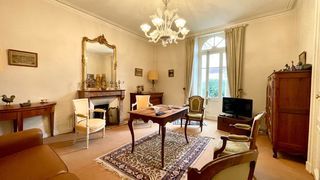  Maison � vendre 8 pi�ces 198 m�