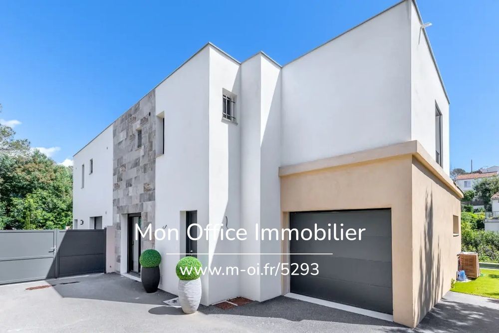 � vendre  Maison Saint-Rapha�l (83700)