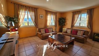  Propri�t�/ch�teau � vendre 6 pi�ces 180 m�