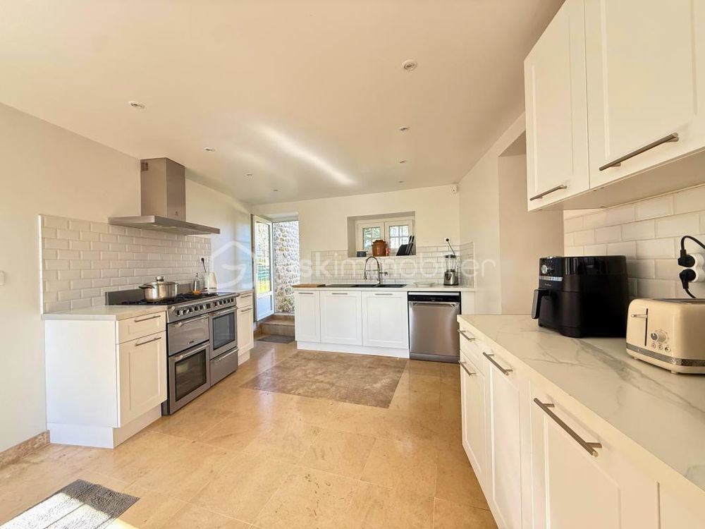 � vendre  Propri�t�/ch�teau Fontainebleau (77300)