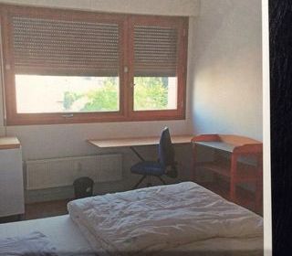  Appartement � louer 3 pi�ces 90 m�