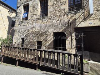  Maison � vendre 15 + pi�ces 330 m�