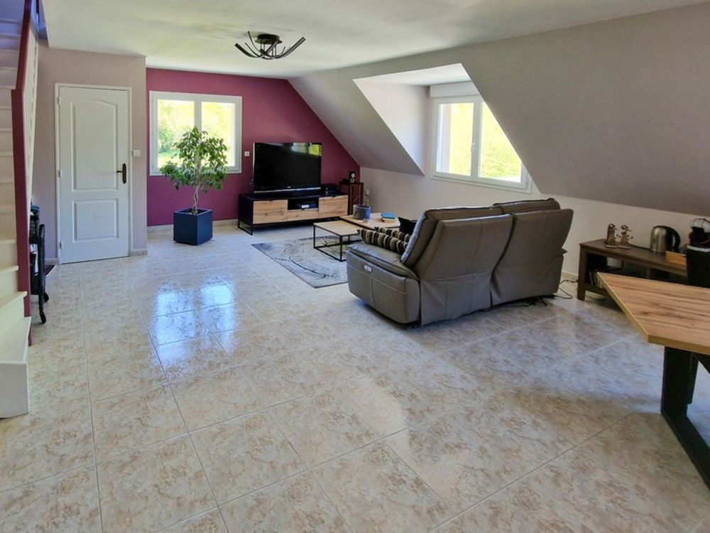 � vendre  Propri�t�/ch�teau Pl�guien (22290)