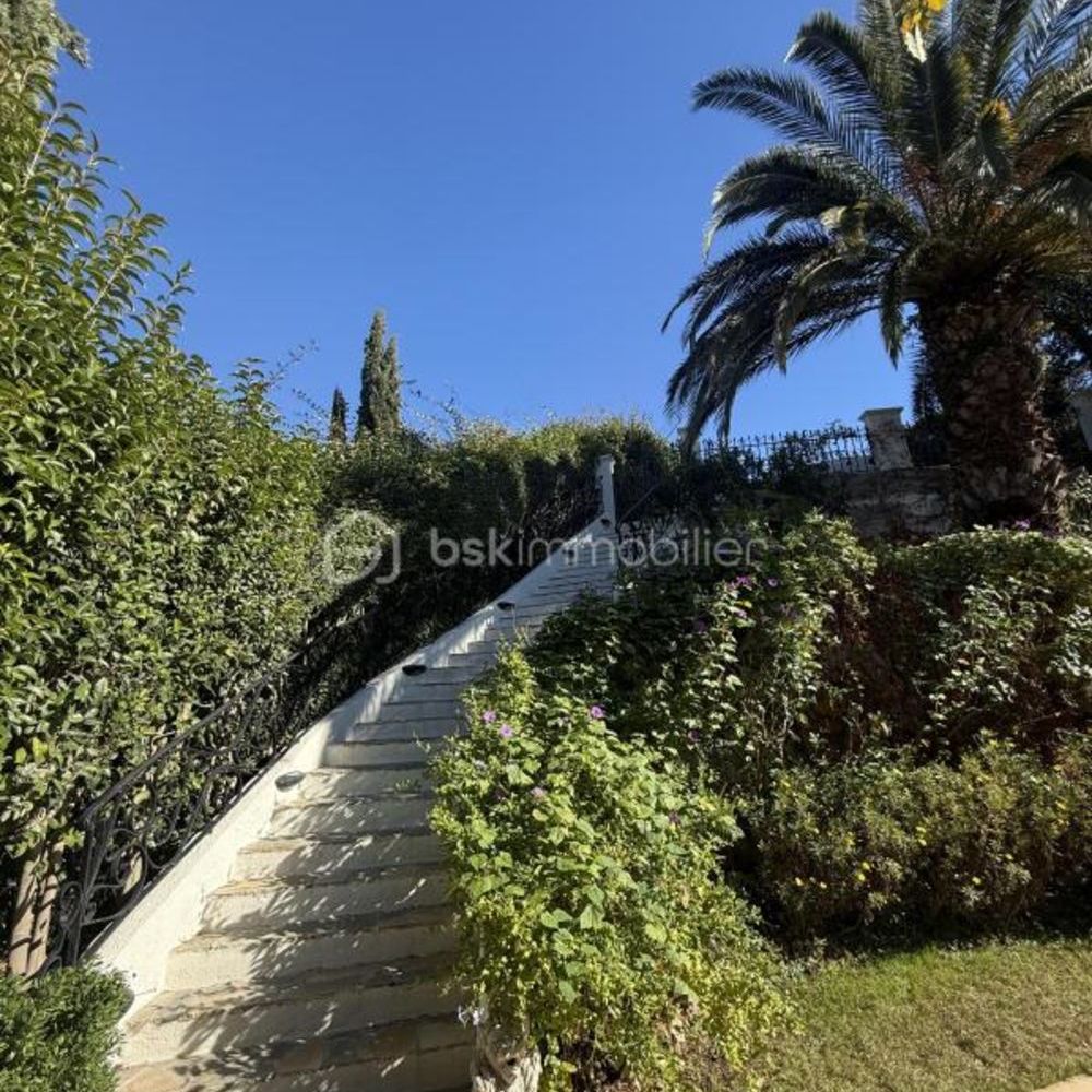 � vendre  Maison Saint-Rapha�l (83700)