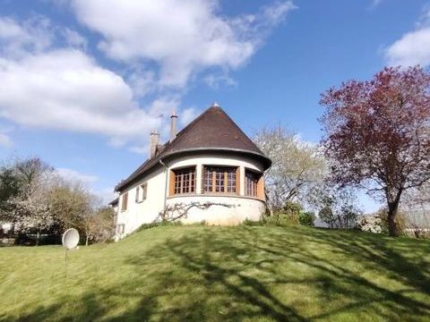   Charmante Maison de 123.05 m� - Poislay Maison - 8 pi�ce(s) - 123 m�