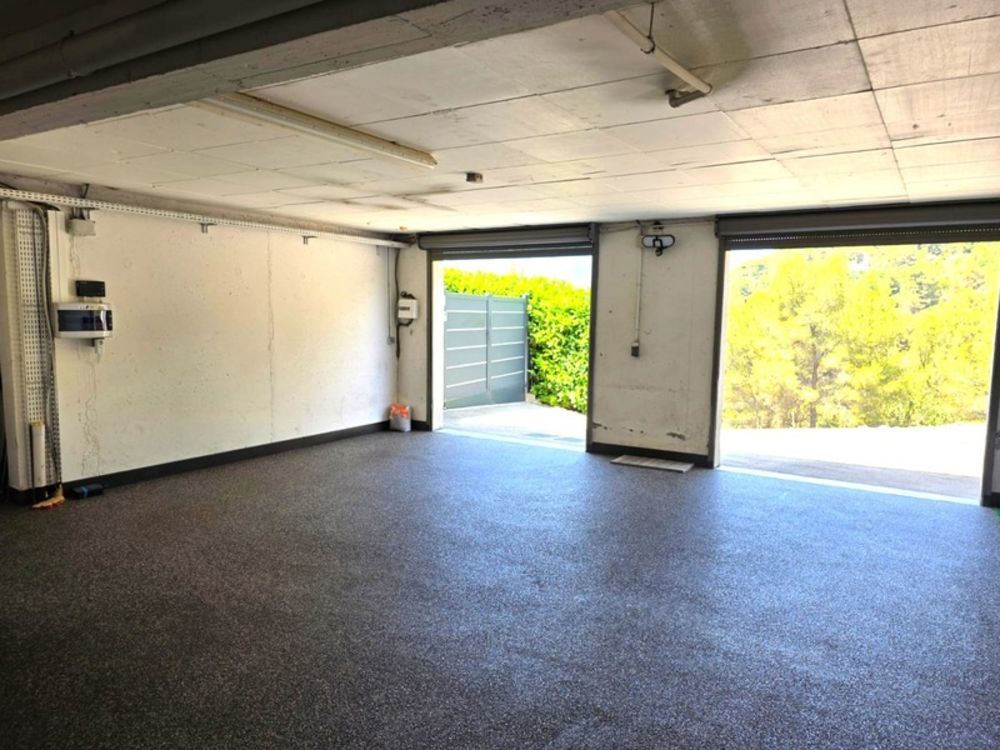 � vendre  Villa La Roquette-sur-Var (06670)