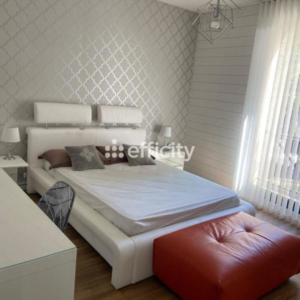 � vendre  Propri�t�/ch�teau Bordeaux (33300)