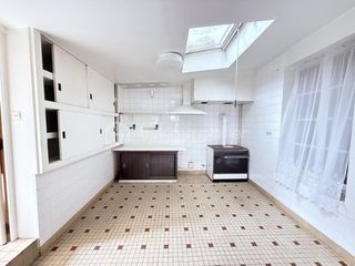  Maison � vendre 10 pi�ces 185 m�