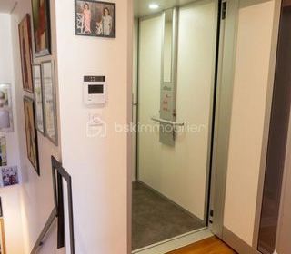  Immeuble � vendre 10 pi�ces 348 m�