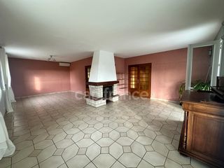  Maison � vendre 9 pi�ces 179 m�