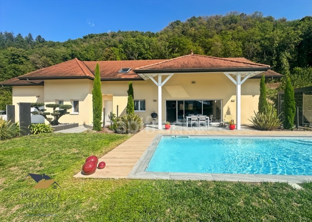 � vendre  Maison Serri�res-en-Chautagne (73310)