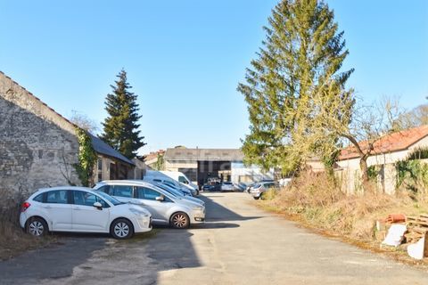 Local/bureau &agrave; vendre ANGERVILLE (91) 349000 91670 Angerville