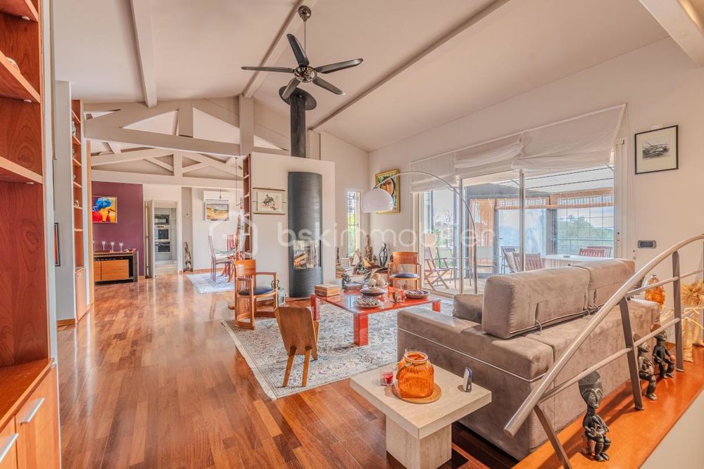 � vendre  Villa Sanary-sur-Mer (83110)