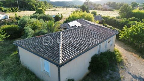   Maison 3 chambres plain-pied avec piscine au calme Maison - 4 pi�ce(s) - 138 m�