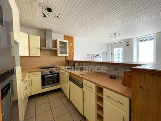  Maison � vendre 7 pi�ces 230 m�