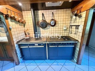  Maison � vendre 10 pi�ces 220 m�