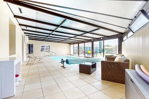 Local profession lib&eacute;rale + habitation 298000 79260 La creche