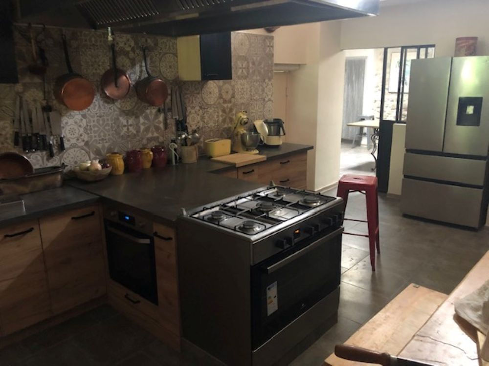 � vendre  Propri�t�/ch�teau Tornac (30140)