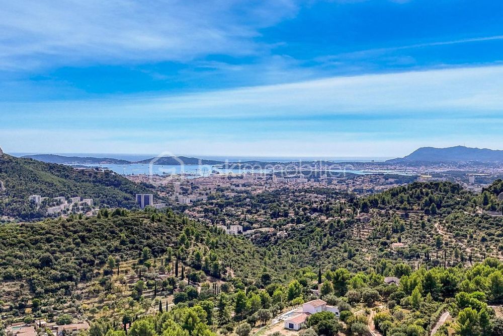 � vendre  Maison Le Revest-les-Eaux (83200)