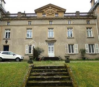  Propri�t�/ch�teau � vendre 10 pi�ces 361 m�