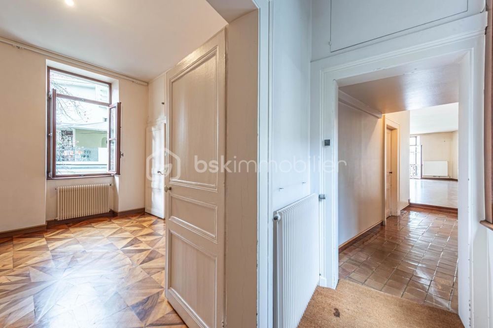 � vendre  Appartement Annecy (74000)