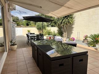  Villa � vendre 6 pi�ces 210 m�