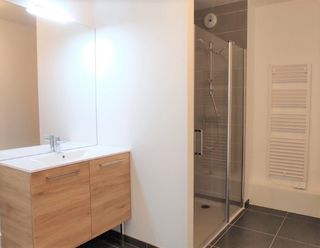  Appartement � louer 3 pi�ces 64 m�