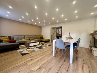  Appartement � louer 5 pi�ces 92 m�