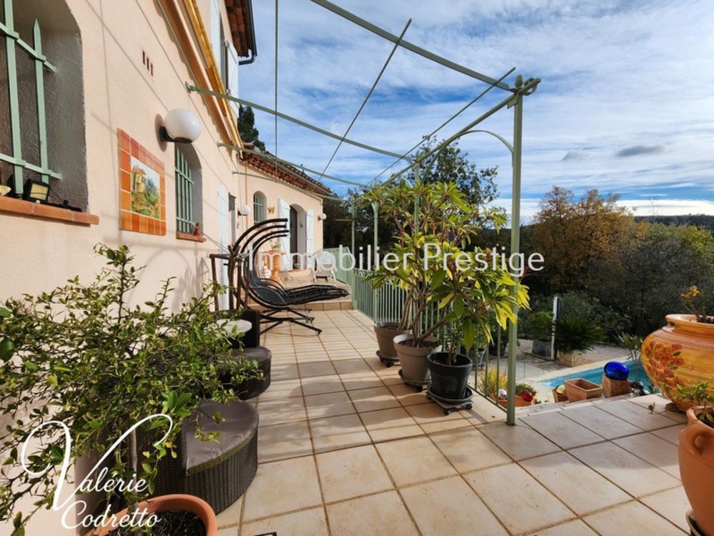 � vendre  Villa N�oules (83136)