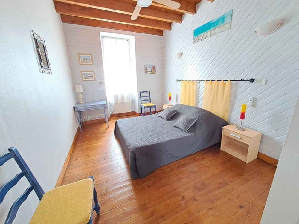 � vendre  Propri�t�/ch�teau Saint-Andr�-de-Cubzac (33240)