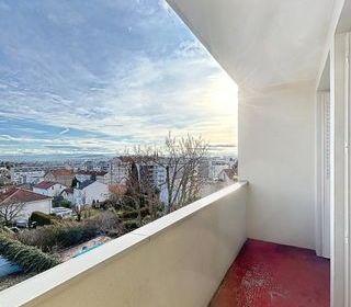  Appartement � louer 2 pi�ces 47 m�