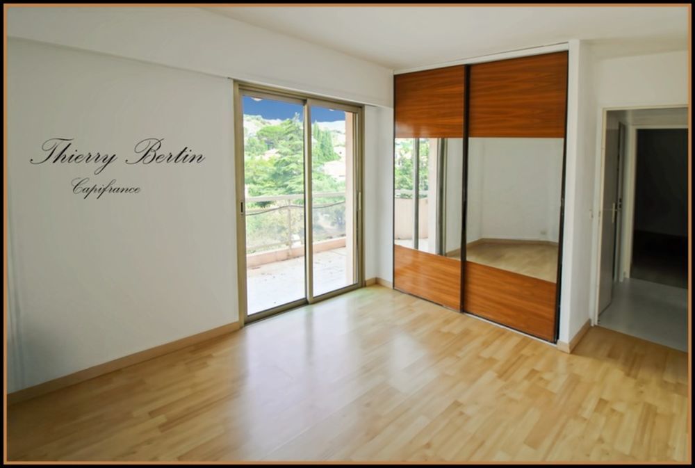 � vendre  Appartement Mandelieu-la-Napoule (06210)