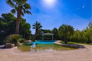  Propri�t�/ch�teau � vendre 8 pi�ces 276 m�