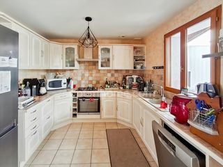  Maison � vendre 8 pi�ces 180 m�