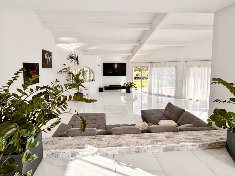 � vendre  Villa Juvignac (34990)