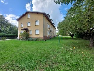  Immeuble � vendre 15 + pi�ces 475 m�