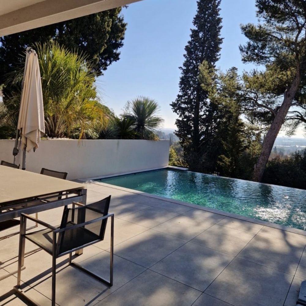 � vendre  Maison Villeneuve-l�s-Avignon (30400)