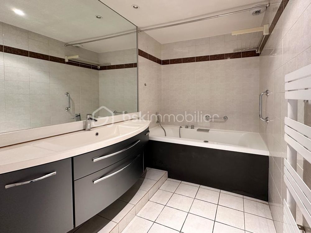 � vendre  Appartement Annecy (74000)